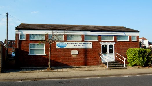 Waterside Community Church (Henry Cook Centre), South Street, Gosport (April 2019) (1)