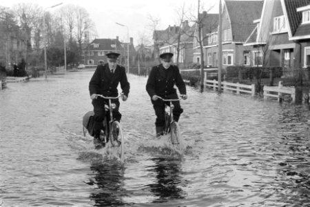 Wateroverlast in Nijkerk, Bestanddeelnr 911-8461