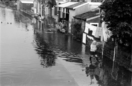 Wateroverlast in Harmelen, Bestanddeelnr 915-4719