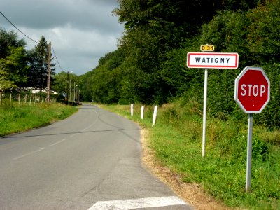 Watigny (Aisne) city limit sign