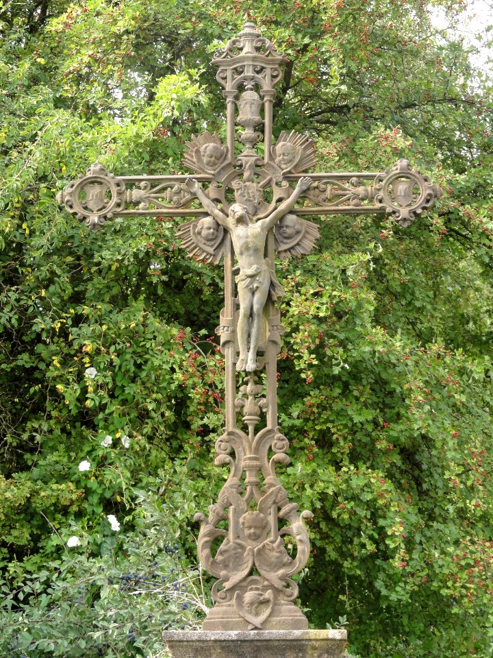 Watronville (Meuse) croix de chemin (01), la croix
