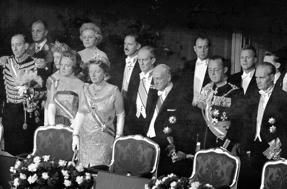 Weense Staatsopera, Koninklijk gezin en Dr Scharff, Bestanddeelnr 913-9554
