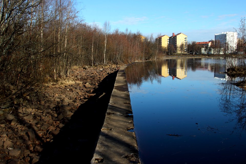 Weir Oulujoki Oulu 20140426
