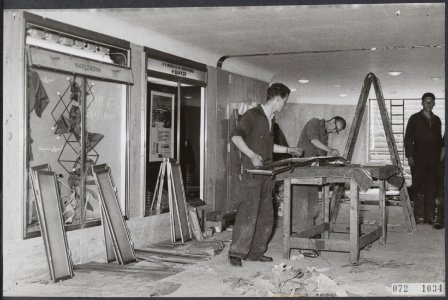 Weg- en waterbouwkunde, tunnels, voetgangers, Centraal Station, Bestanddeelnr 072-1034