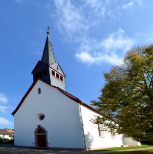 Wehrheim, katholische Kirche (1)