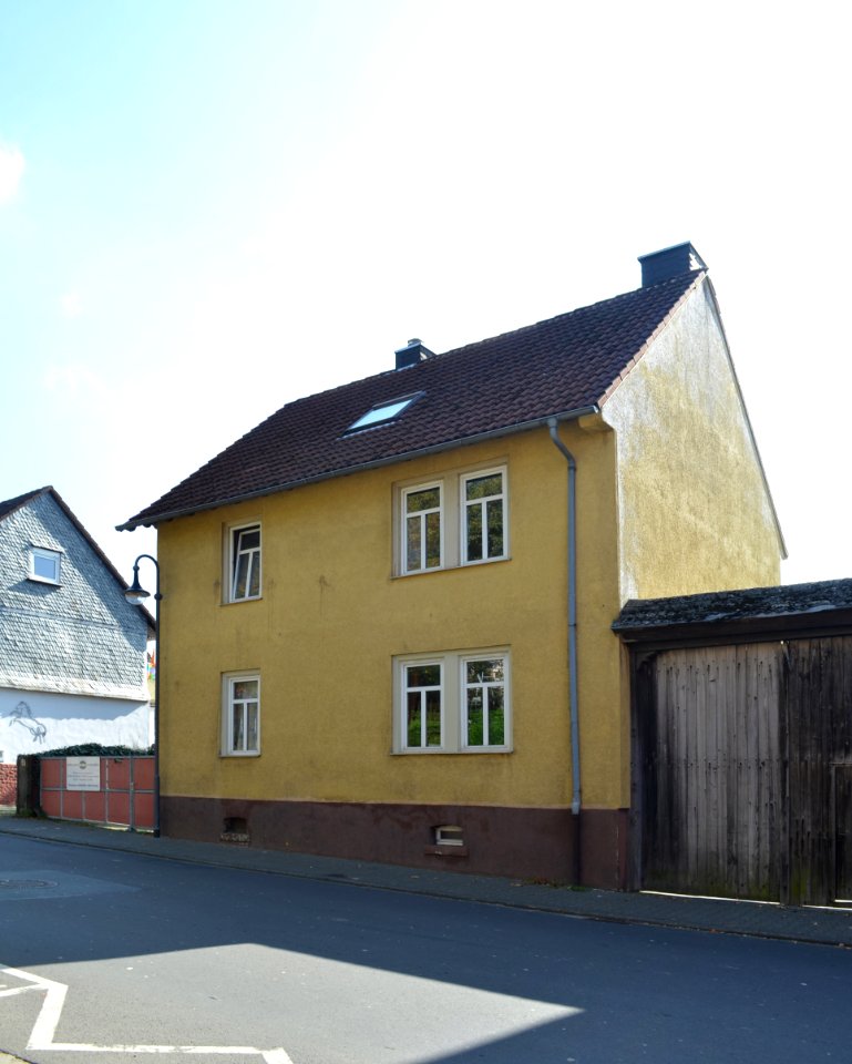 Wehrheim, Hauptstraße 23