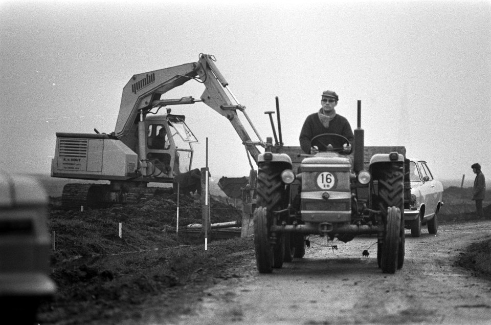 Weg tussen Zunderdorp en Ransdorp wordt verbreed, Bestanddeelnr 926-2356