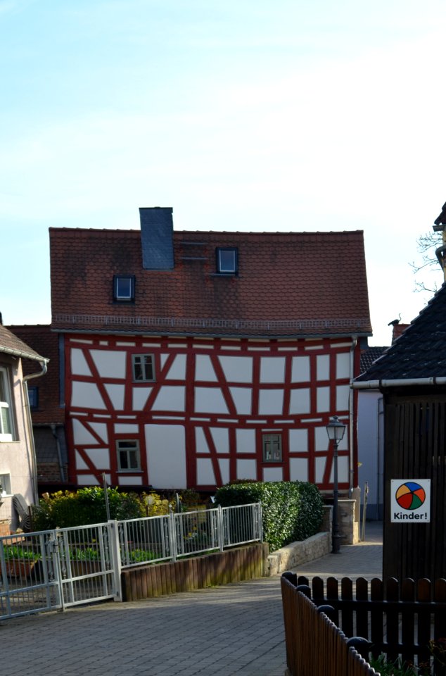 Wehrheim, Am Ried 13 (3)
