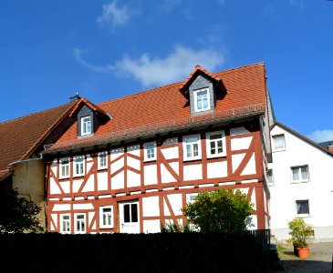 Wehrheim, Grabengasse 4 (1)