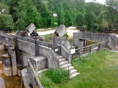Wehr Willibaldsbrücke Eichstätt -Abbau 2016-05-29 (04)