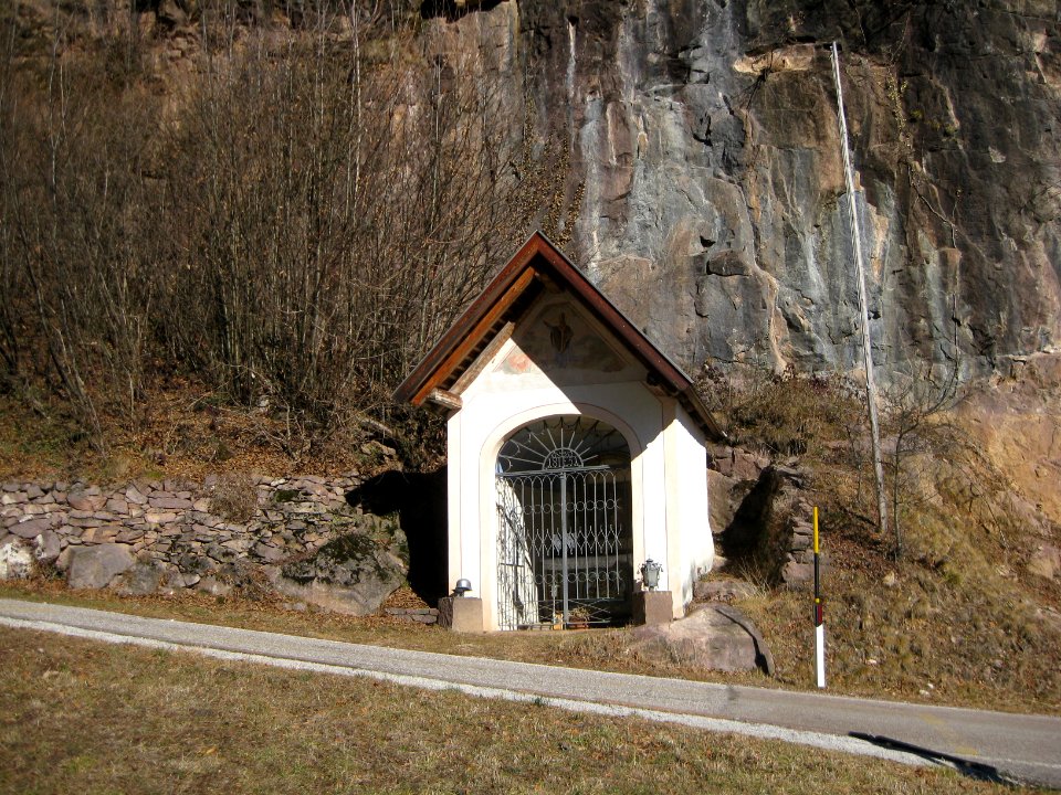 Wegkapelle in Perdonig 4