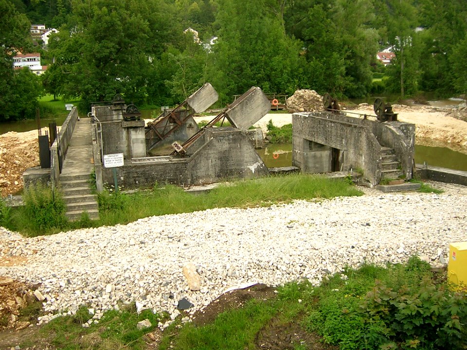 Wehr Willibaldsbrücke Eichstätt -Abbau 2016-06-19 (07)