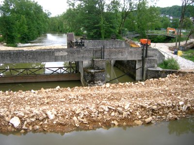 Wehr Willibaldsbrücke Eichstätt -Abbau 2016-06-19 (04)