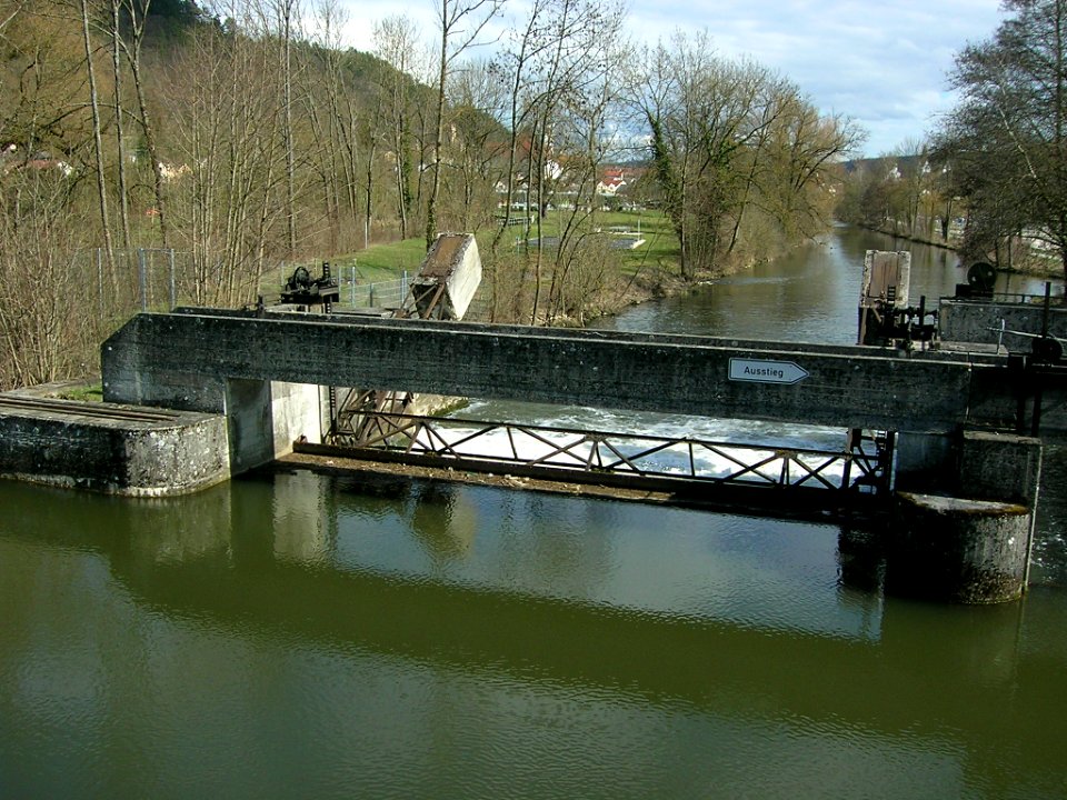 Wehr Willibaldsbrücke Eichstätt -2013-04-13 (2)