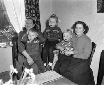 Weggeraakte kinderen in Krimpen aan den IJssel teruggevonden, v.l.n.r. Marinus, , Bestanddeelnr 910-2029