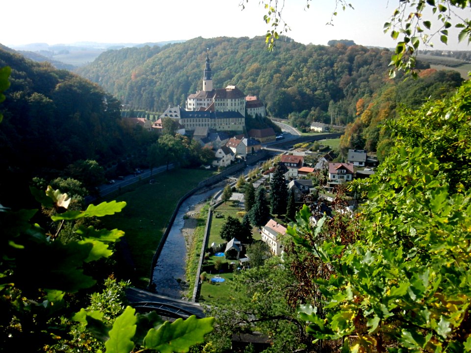 Weesenstein, Blick vom Belvedere zum Schloss