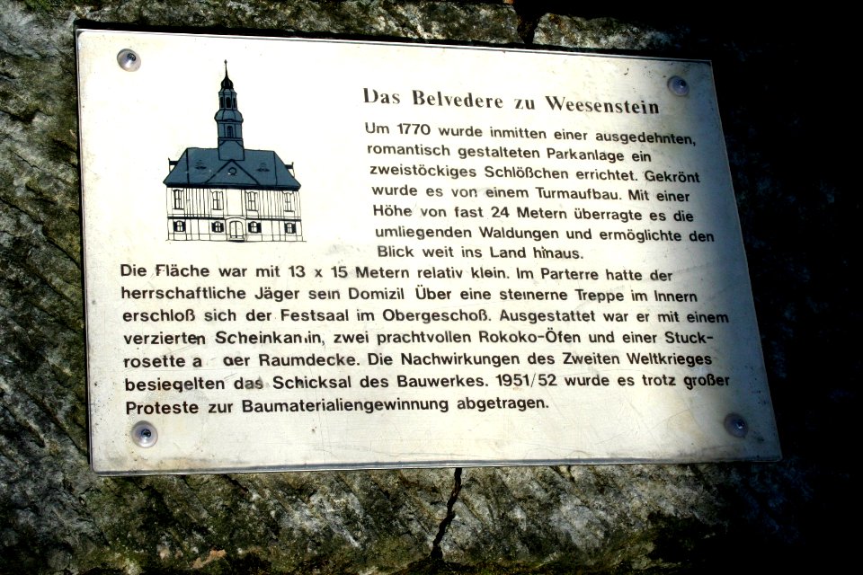 Weesenstein, Belvedere mit Hinweistafel
