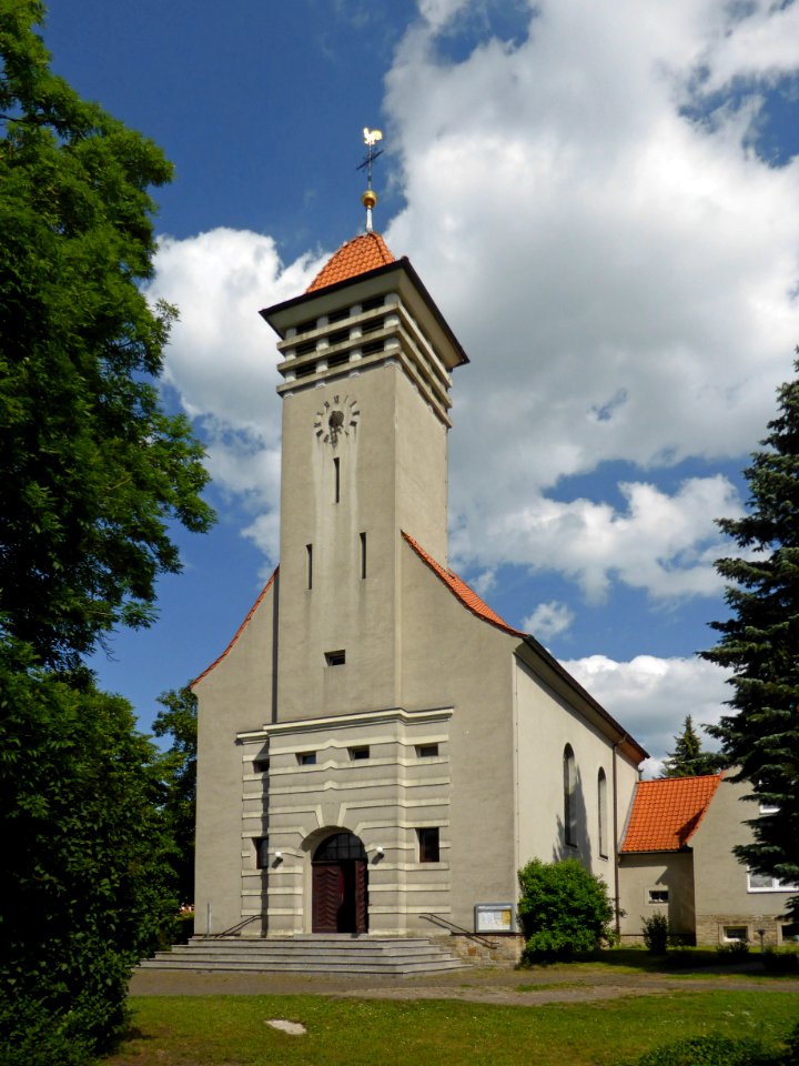 Weferlingen Kirche kath A1