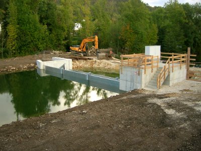 Wehr Willibaldsbrücke Eichstätt -Neubau 2016-10-09 (2)