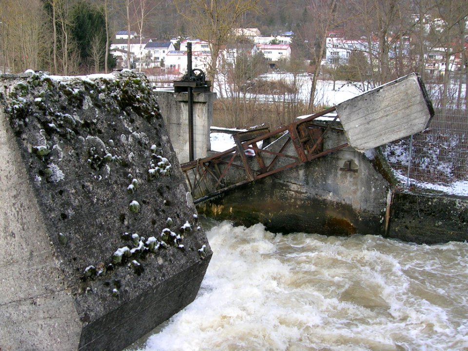 Wehr Willibaldsbrücke Eichstätt -Hochwasser 2013-02-10 (5)