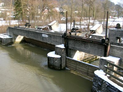 Wehr Willibaldsbrücke Eichstätt -Hochwasser 2013-02-10 (3)
