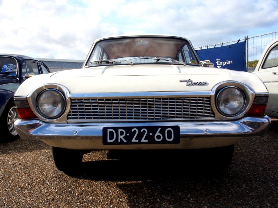 White 1964 Ford Consul Consair lincence DR-22-60 pic-003