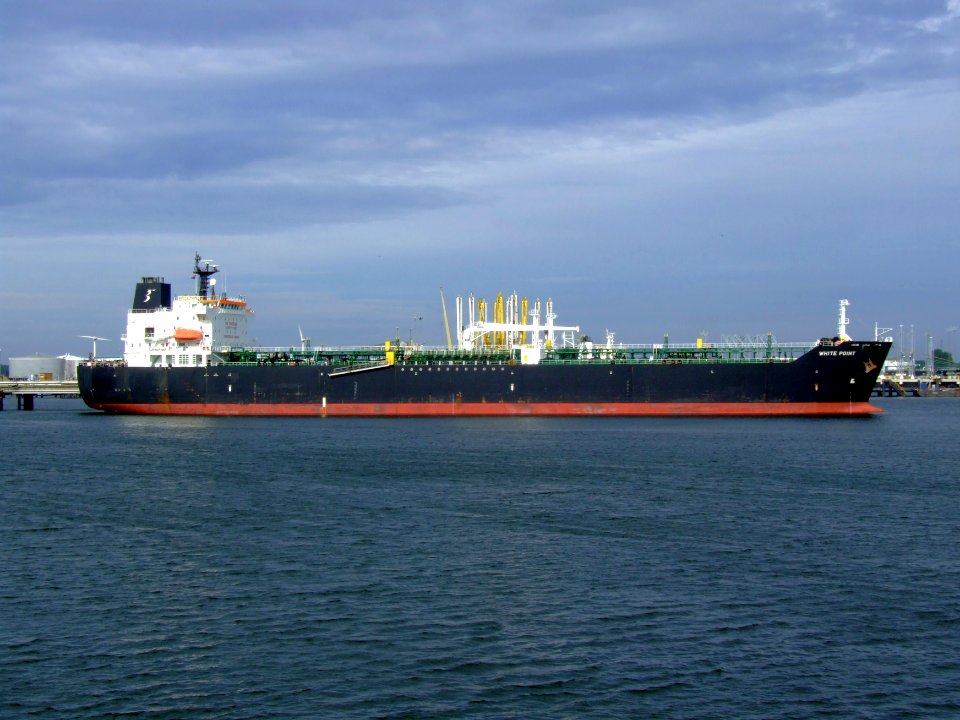 White Point p1 at the '7e Petroleumhaven', Port of Rotterdam, Holland 14-Jul-2007