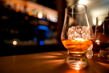 Whiskey (Lagavulin 16) im Centrale in Tübingen