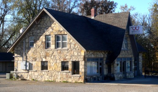 Westside bar (Eureka, KS) from NE 1
