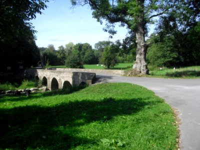 Wewelsburg (Ortschaft) - 6-bogige Almebrücke
