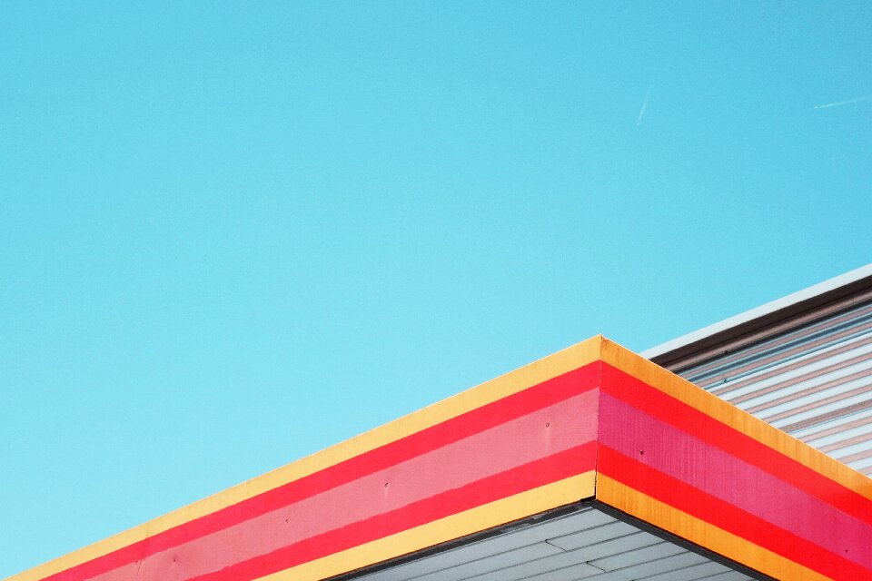 Roof gutter structure