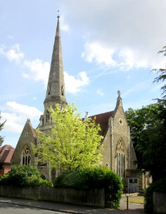Weybridge United Reformed Church, Queens Road, Weybridge (NHLE Code 1377472) (June 2015) (4)