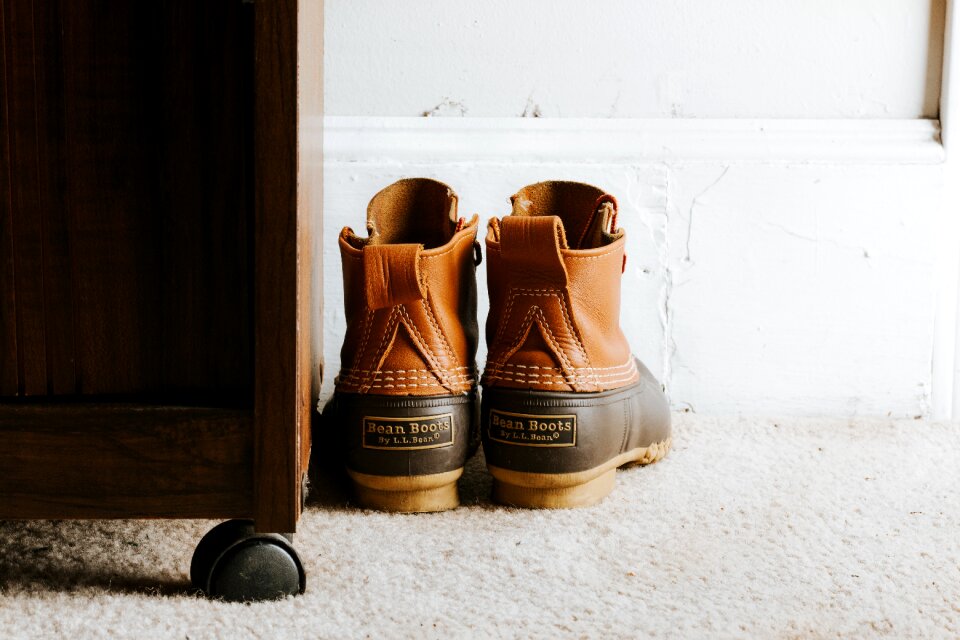 Leather shoes boots