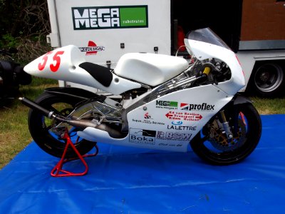 White motorbike No55 pic-002