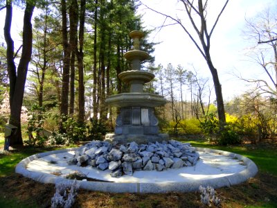 White Memorial Fountain - Weatogue, Connecticut - DSC09331
