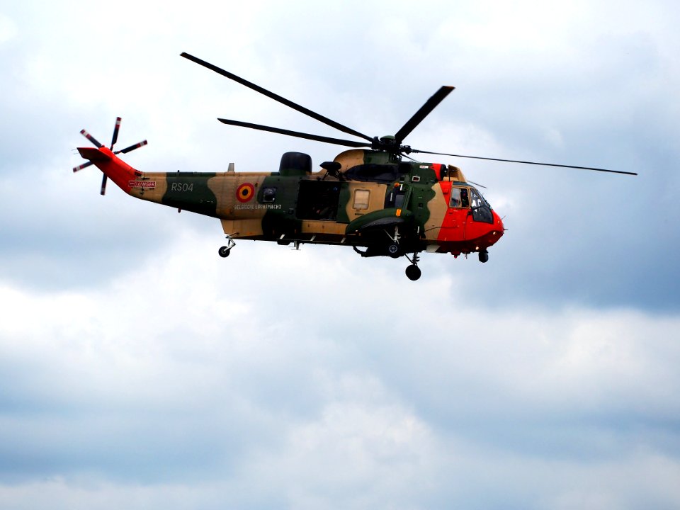 Westland Sea King Mk.48 Belgium - Air Force RS04 pic7