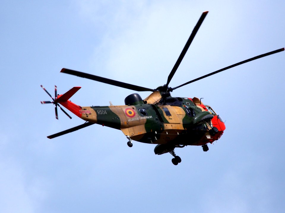 Westland Sea King Mk.48 Belgium - Air Force RS04 pic2