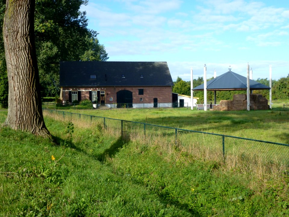 Weurt (Beuningen Gld) boerderij Oude Koningsstraat 2 overzicht