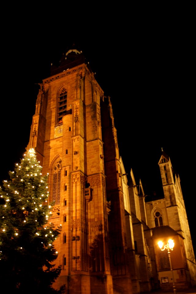 Wetzlar Dom bei Nacht