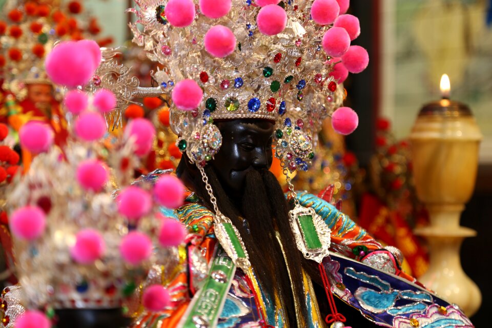 Taoism idol ford is god