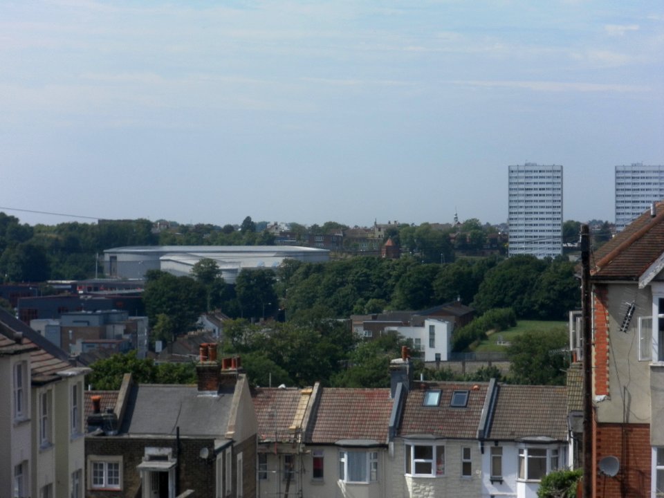 Westward view from Ladysmith Road, Brighton, towards Hollingdean (August 2013)
