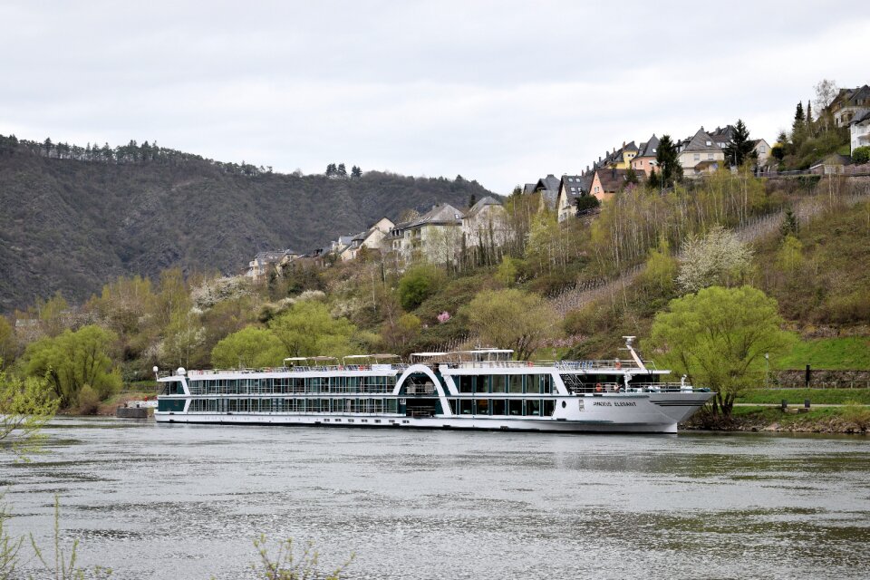 Cochem mösel cabin shipping