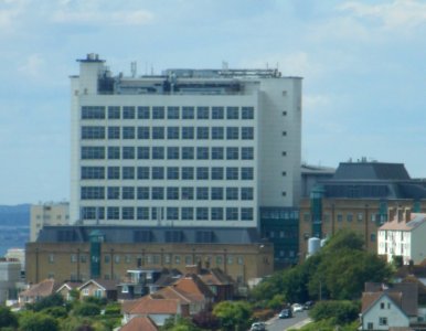 Westward view towards Royal Sussex County Hospital from Footpath above East Brighton Golf Course (August 2014) (1)