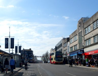 Westward view along Western Road, Brighton (from outside Churchill Square) (May 2013)