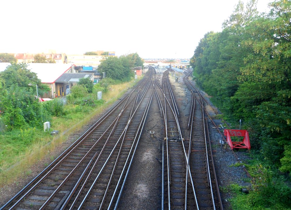 Westward view towards Hove station from The Drive overbridge (July 2014) (1)
