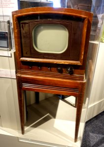 Westinghouse Television Model 196, c. 1949 - National Electronics Museum - DSC00058