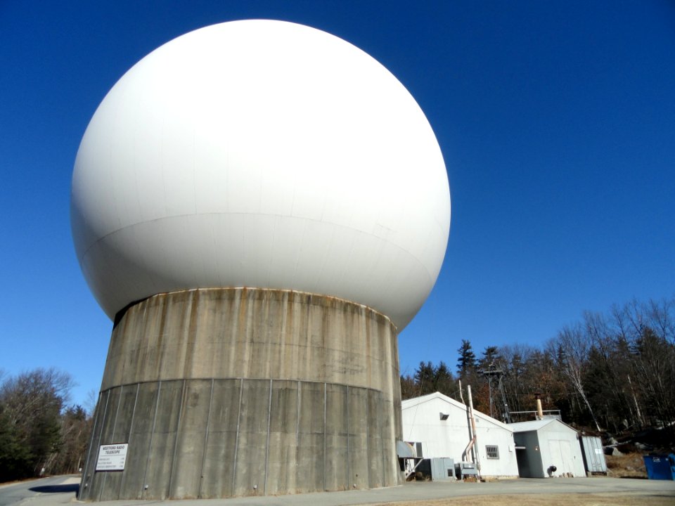 Westford Radio Telescope - Haystack Observatory - DSC04000