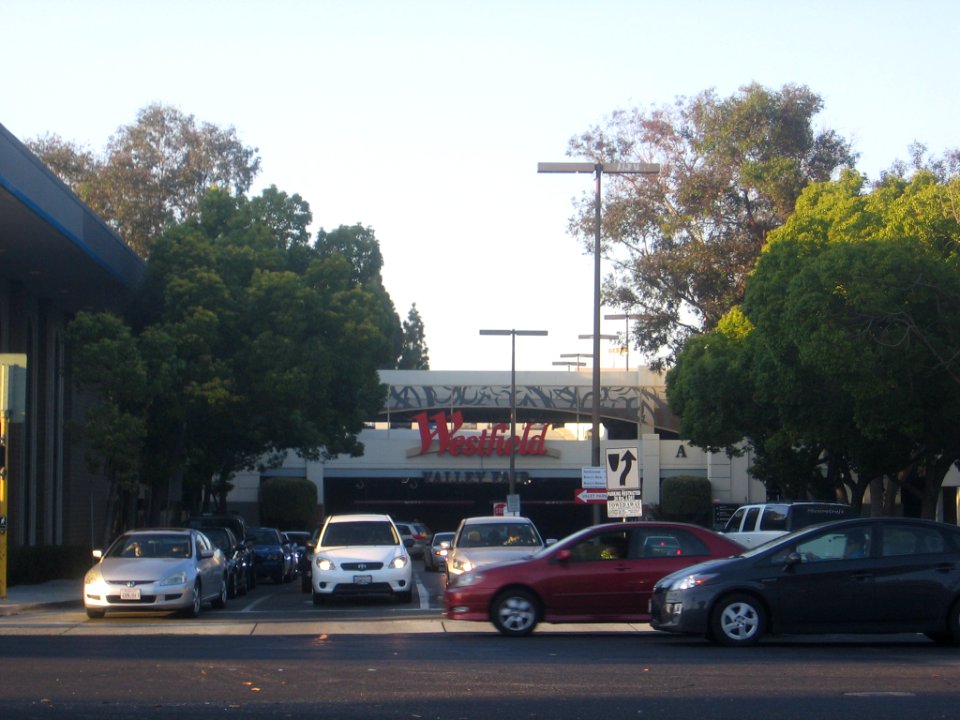 Westfield Valley Fair 1821 01