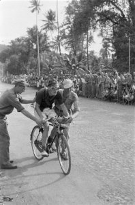Wielerwedstrijd, Bestanddeelnr 449-1-2