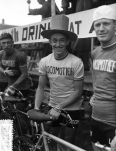 Wielerronde van Etten met Tour de France ploeg , Wagtmans, Bestanddeelnr 906-5654